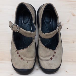 Keen Women's Mary Jane Flats Sz 7M